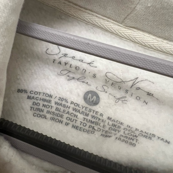 Taylor Swift Long Live Hoodie - Picture 6 of 6